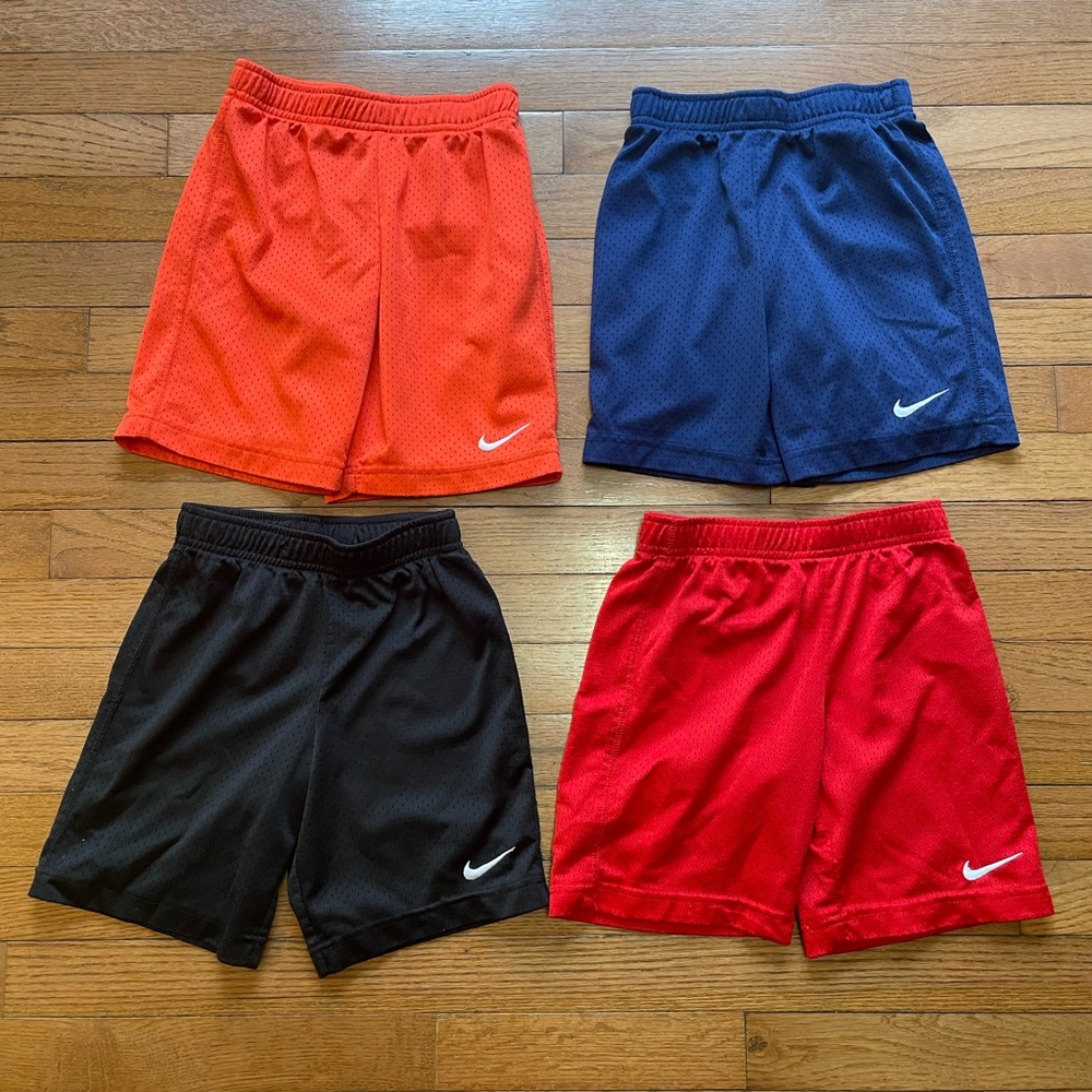 EXCELLENT CONDITION! Boys Nike Shorts Lot Size 7. Comes from a smoke-free home.